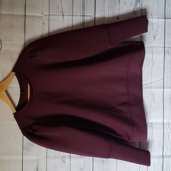 Stella & Dot Puff sleeve Neoprene style top - Picture 2 of 10